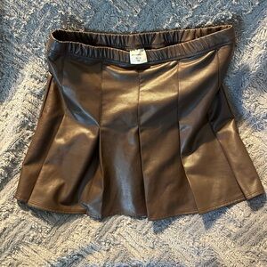 abercrombie kids Brown Faux Leather Skirt size 13/14